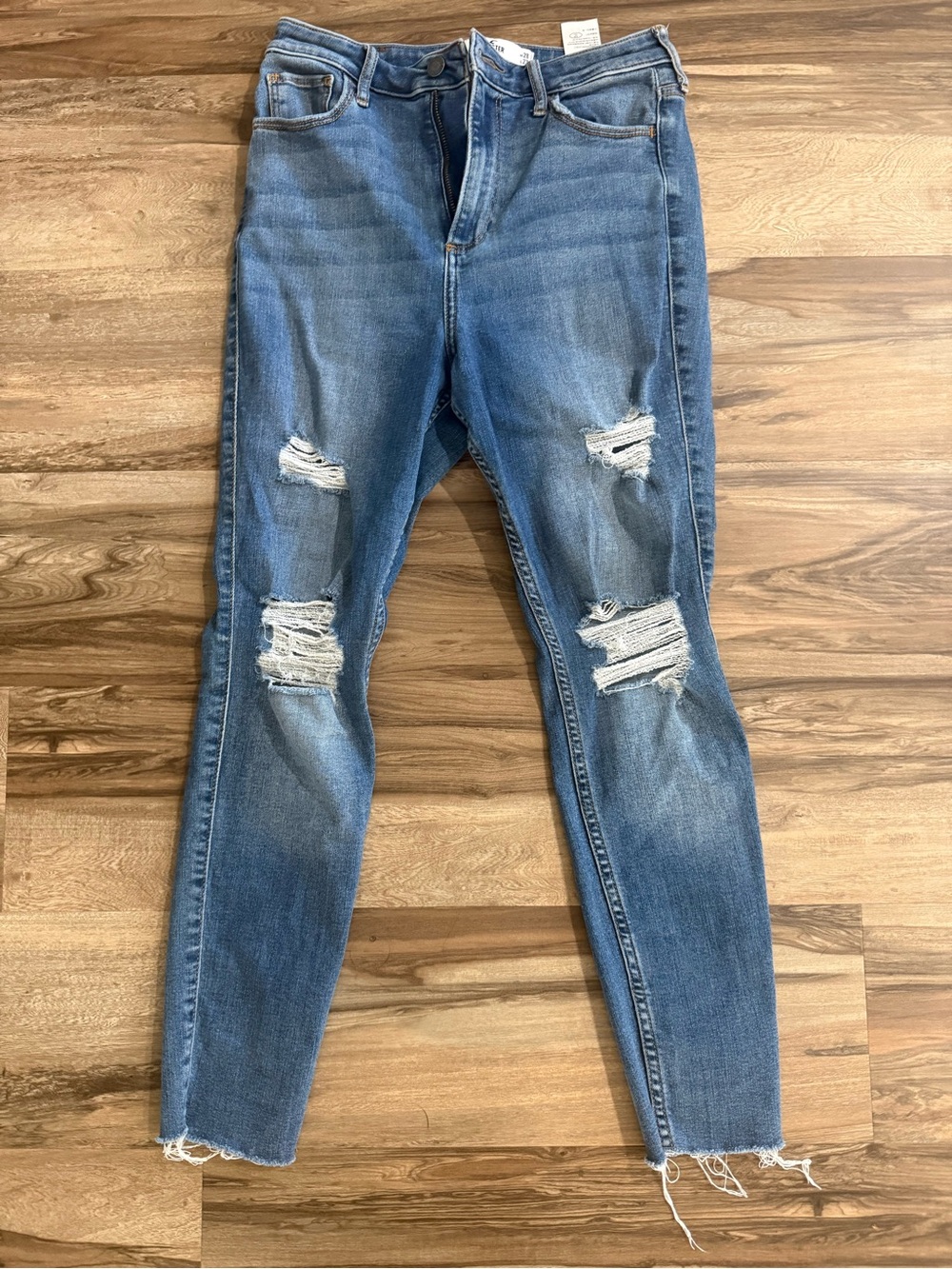 Hollister Distressed High-Rise Skinny Jeans - Light Blue